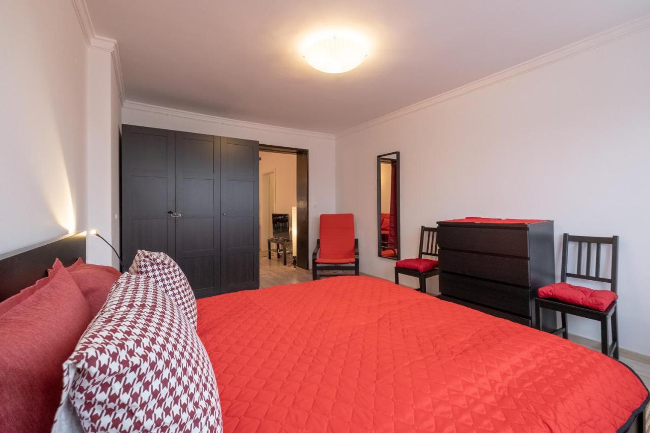 Lz Spacious One Bedroom Apartment In Top Centre By Flat Mаnager Szófia Kültér fotó