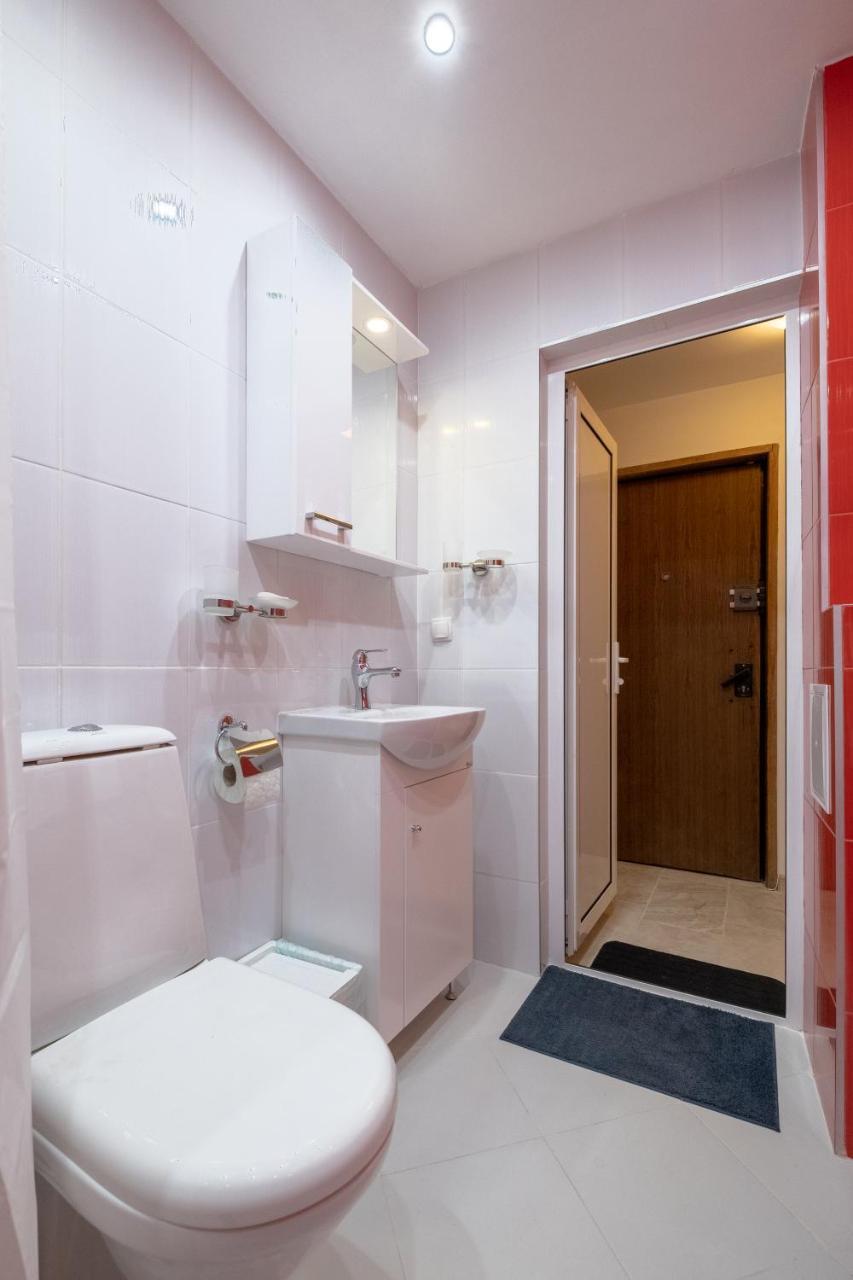 Lz Spacious One Bedroom Apartment In Top Centre By Flat Mаnager Szófia Kültér fotó