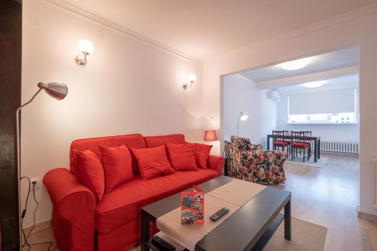Lz Spacious One Bedroom Apartment In Top Centre By Flat Mаnager Szófia Kültér fotó